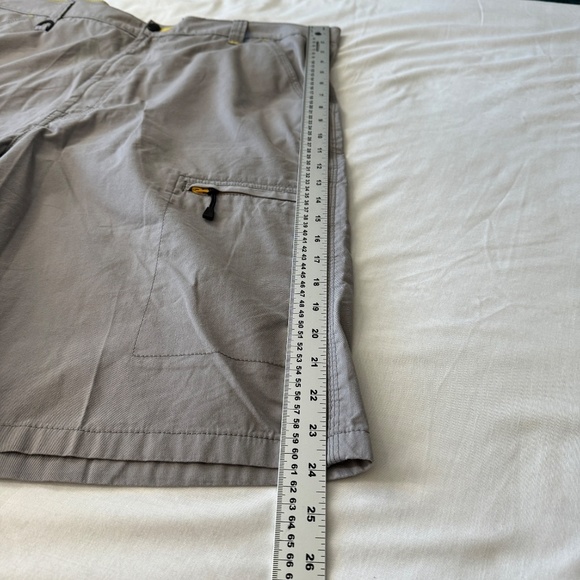 Wrangler Jeans Co Performance Series Men's Cargo Shorts Gray Size Tag: 40 Hiking - Picture 13 of 14